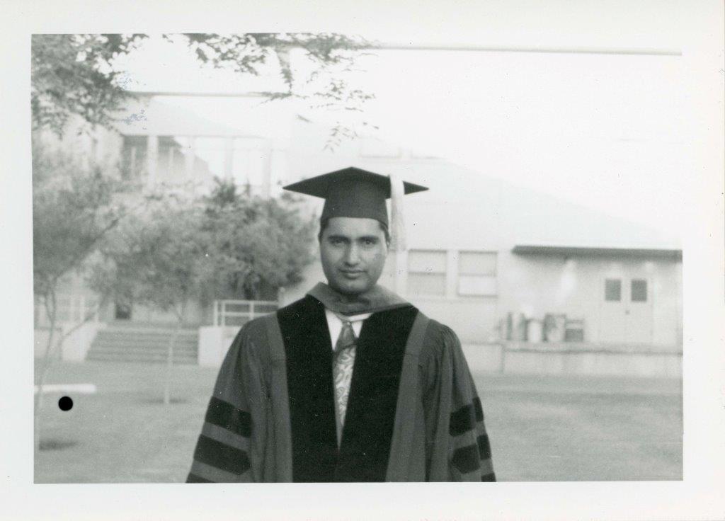 Doctoral Graduation Ceremony, UC Davis, 1960. Courtesy of the Khush Family.