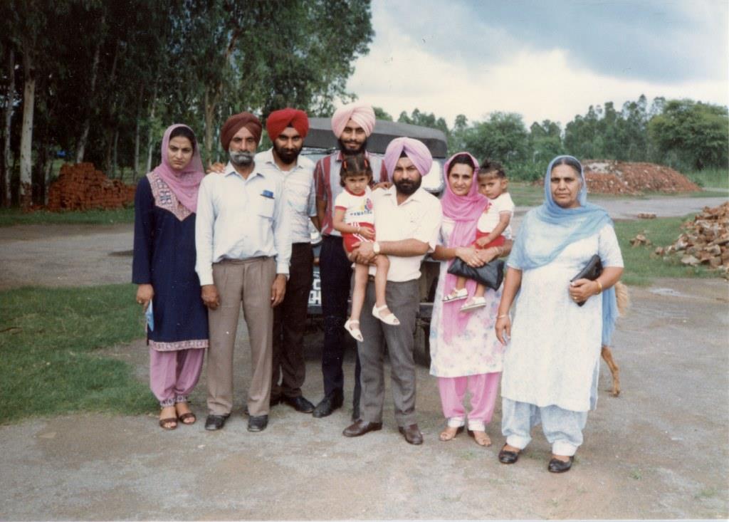 Family Photo Before Jasbir Singh Kang's Departure for the US, Chandigarh, Punjab, 1986. Courtesy of the Kang Family.