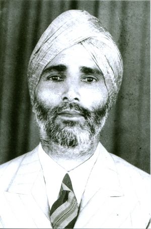 Khazan Singh Johl, 1947.  Courtesy of the Johl Family.