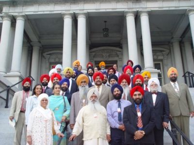 White House Event Honoring the 400th Anniversary of the Sikh Scriptures, Washington, D.C., 2004.  Courtesy of the Kang Family.