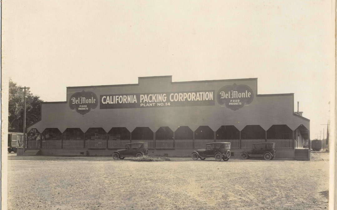 Del Monte California Packing Corporation.  Courtesy of the California State Library.